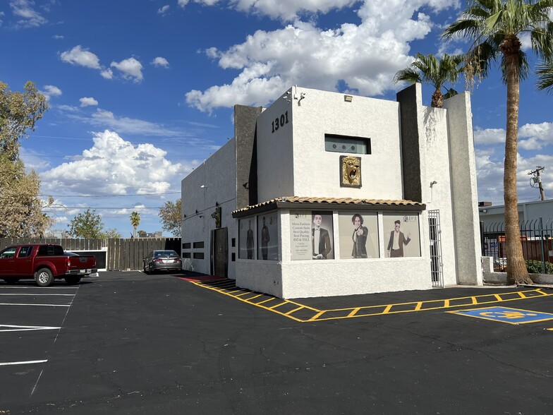 1301 N Scottsdale Rd, Tempe, AZ à vendre - Photo du bâtiment - Image 1 de 21