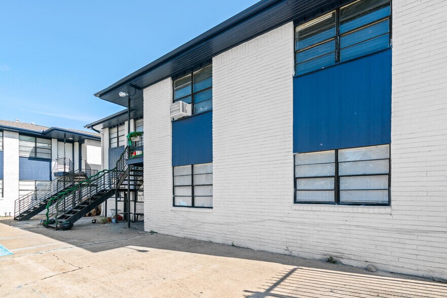 3613 Crane St, Houston, TX for sale - Building Photo - Image 2 of 29