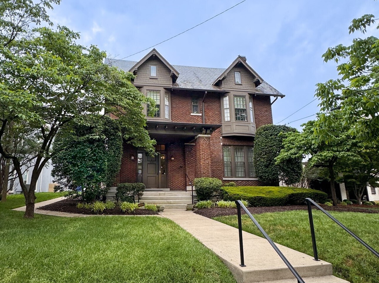 205 23rd Ave N, Nashville, TN à louer Photo du bâtiment- Image 1 de 12