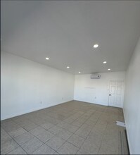 5570-5578 Mission Blvd, Jurupa Valley, CA for lease Interior Photo- Image 2 of 3