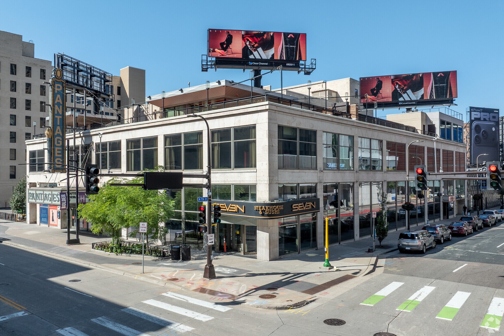 700 Hennepin Ave, Minneapolis, MN for lease Primary Photo- Image 1 of 34