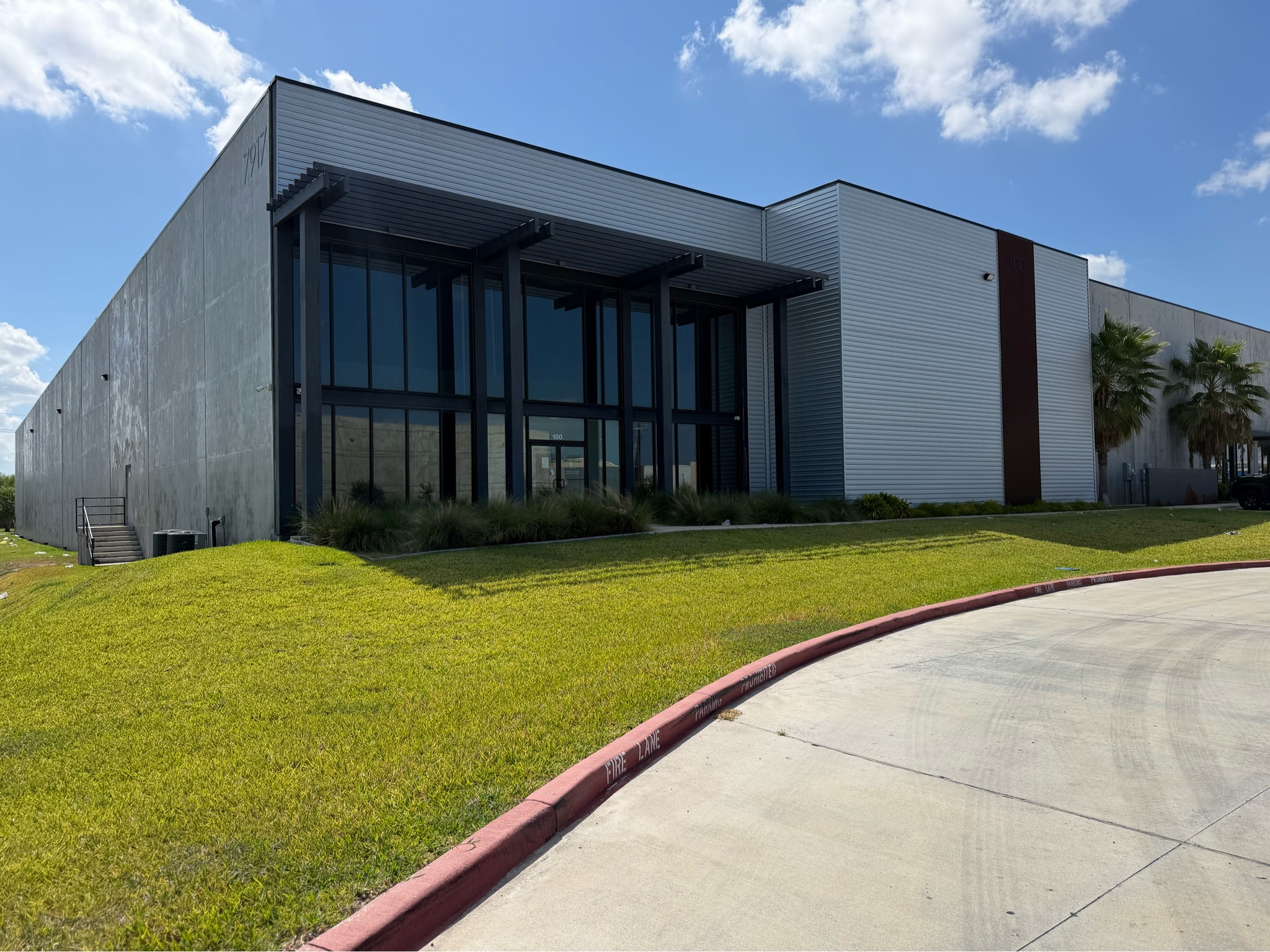 7917 S 23RD ST, McAllen, TX for lease Building Photo- Image 1 of 12