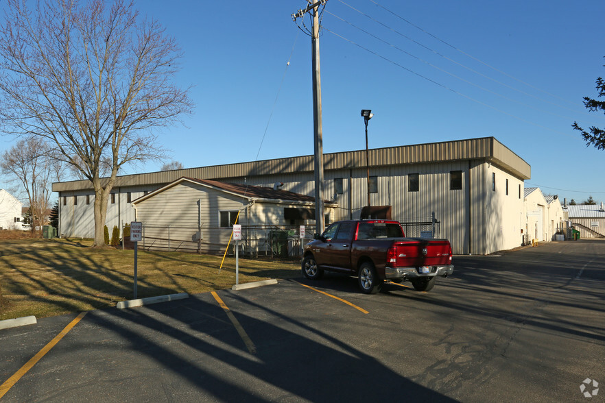 1244 W Dean Rd, Temperance, MI for lease - Building Photo - Image 3 of 7