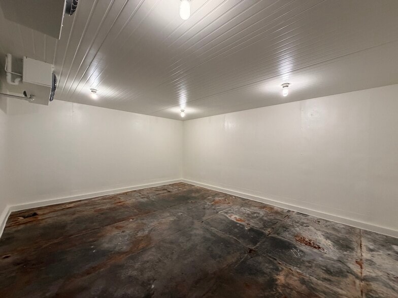 10628 Weaver Ave, South El Monte, CA for lease - Building Photo - Image 3 of 7