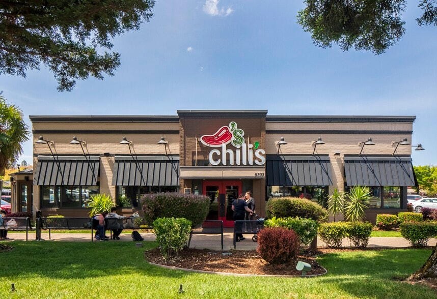 5303-5361 Sunrise Blvd, Fair Oaks, CA for lease - Building Photo - Image 2 of 8