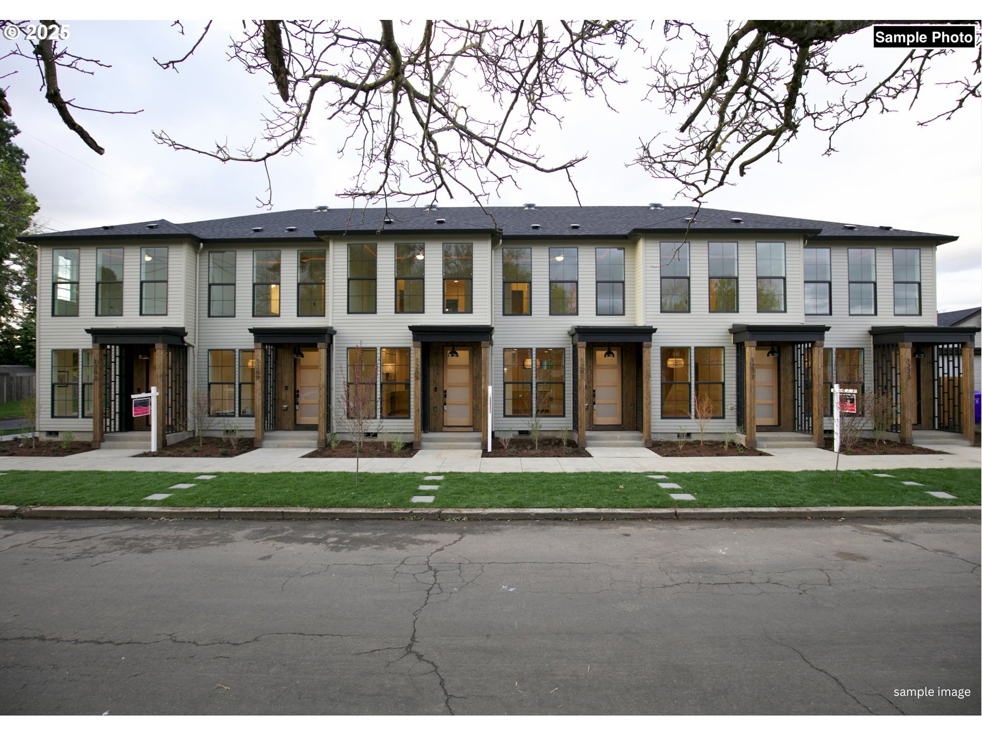 6001 30th Ave, Portland, OR for sale Primary Photo- Image 1 of 1