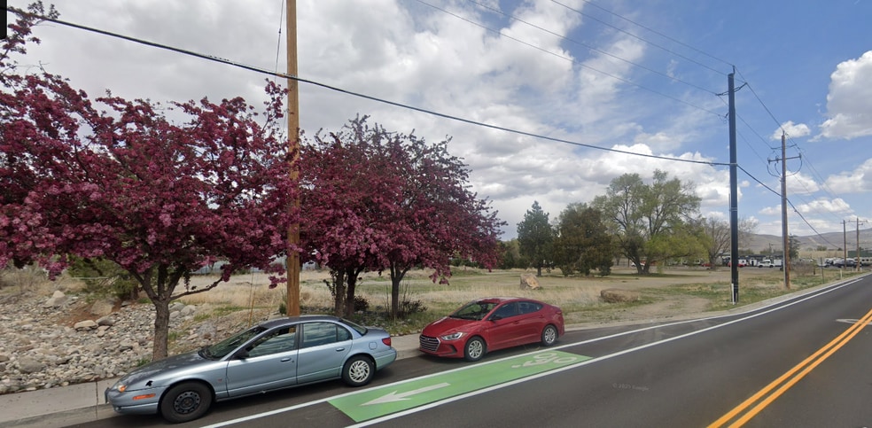 9495 S Virginia St, Reno, NV for lease - Building Photo - Image 2 of 3