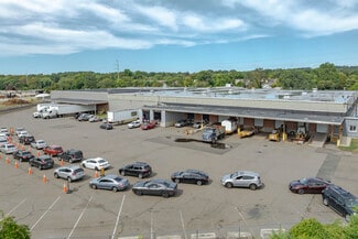 Plus de détails pour 75 Old Broadway E, North Haven, CT - Industriel à louer