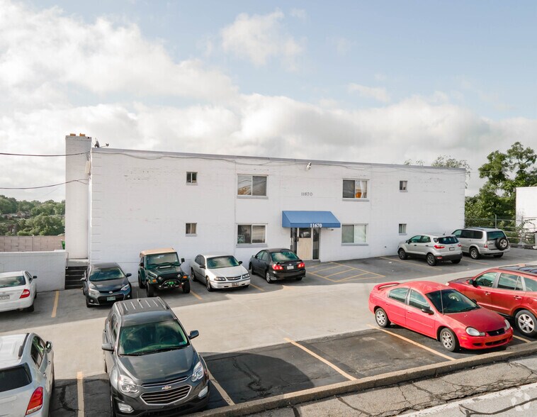 11670 Frankstown Rd, Pittsburgh, PA for sale - Primary Photo - Image 1 of 5