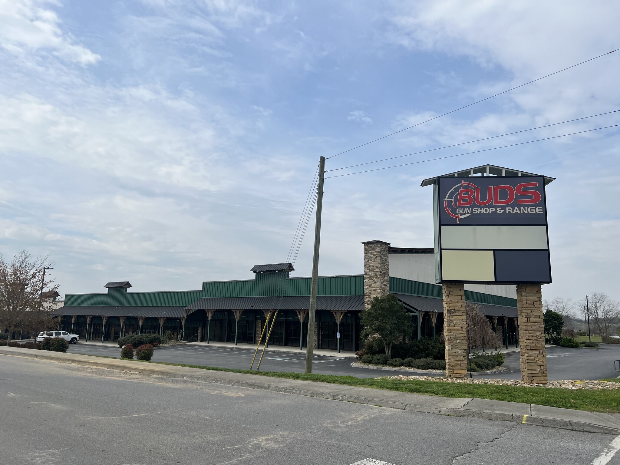 2270 Two Rivers Blvd, Sevierville, TN à louer Photo du bâtiment- Image 1 de 29