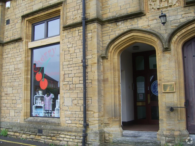 Church St, Yeovil à louer - Autre - Image 2 de 7