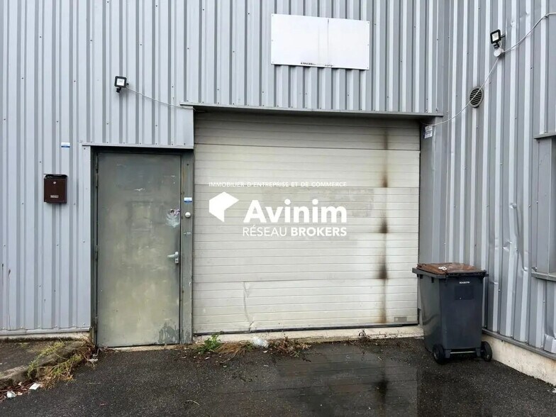 Industriel dans Meaux à vendre - Photo du bâtiment - Image 2 de 13