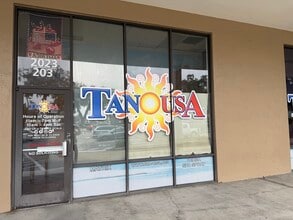 2019-2023 E Silver Springs Blvd, Ocala, FL for lease Interior Photo- Image 1 of 5