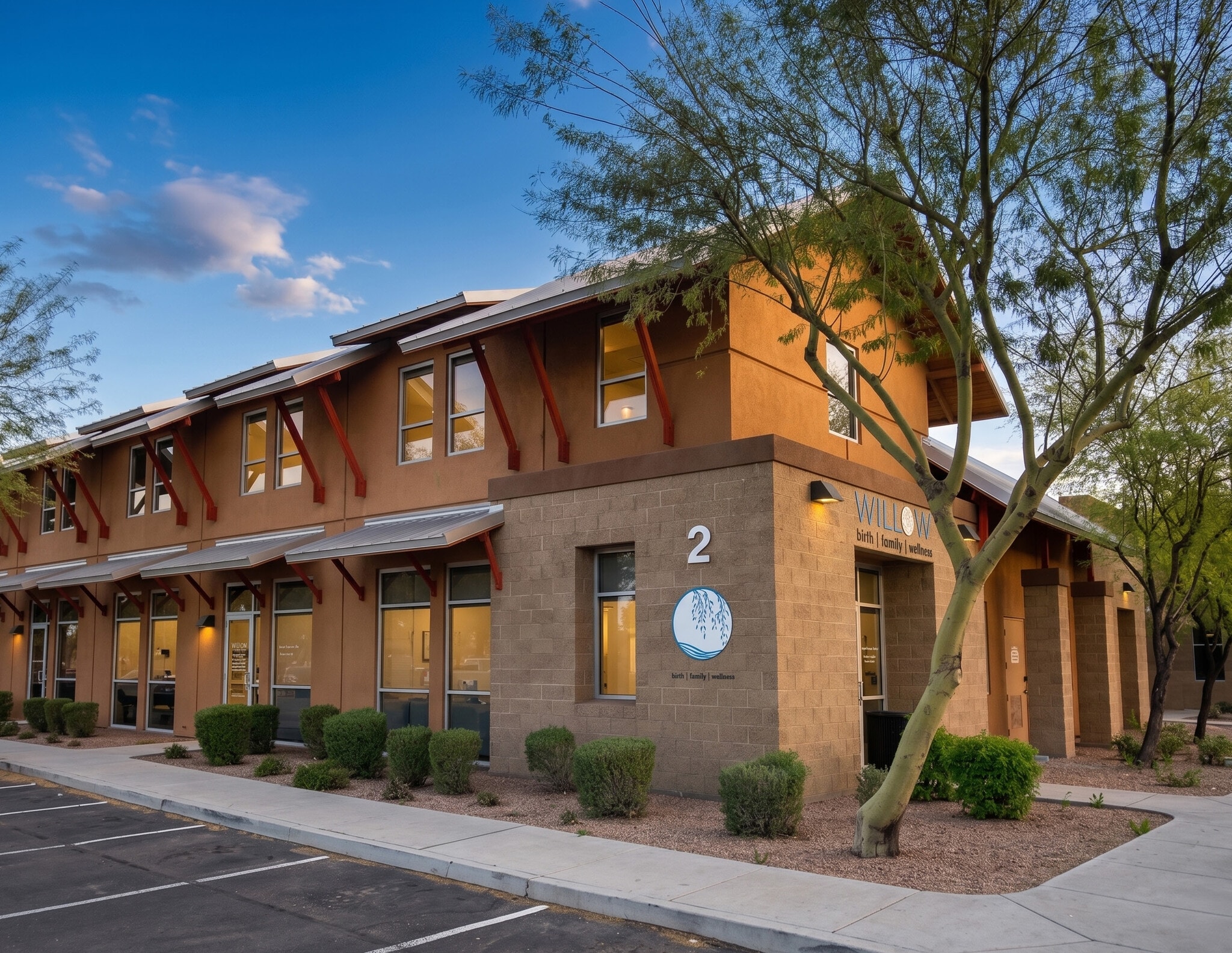 2045 S Vineyard, Mesa, AZ for lease Building Photo- Image 1 of 7
