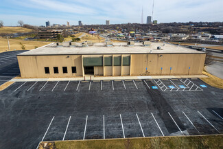 More details for 1211 W Cambridge Circle Dr, Kansas City, KS - Industrial for Lease