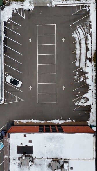 160 King St W, Hamilton, ON for lease - Aerial - Image 2 of 4