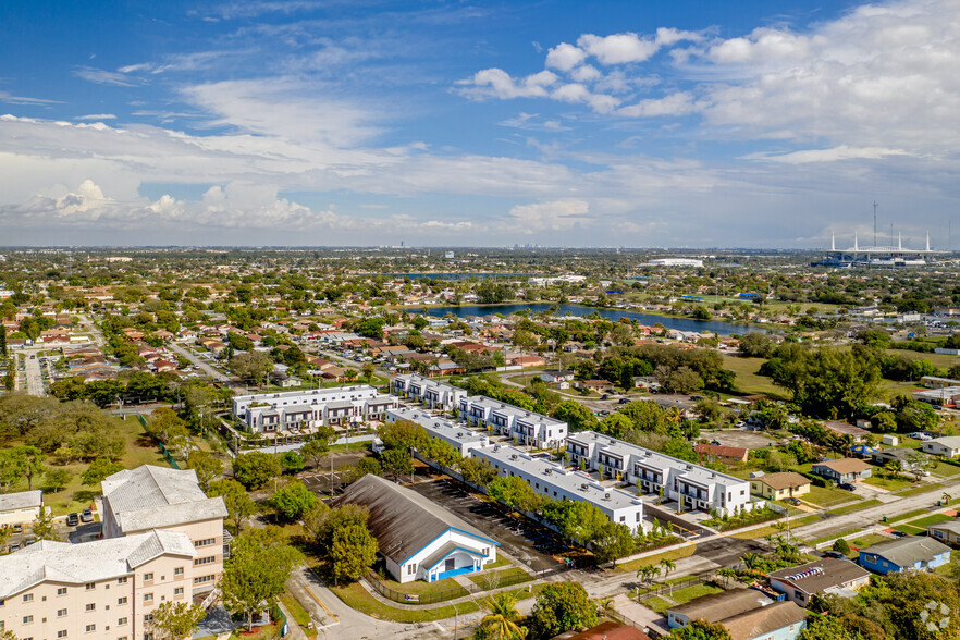 3400 NW 191st St, Miami Gardens, FL for sale - Aerial - Image 2 of 15