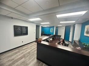 9861 Broken Land Pky, Columbia, MD à louer Hall d’entrée- Image 2 de 15