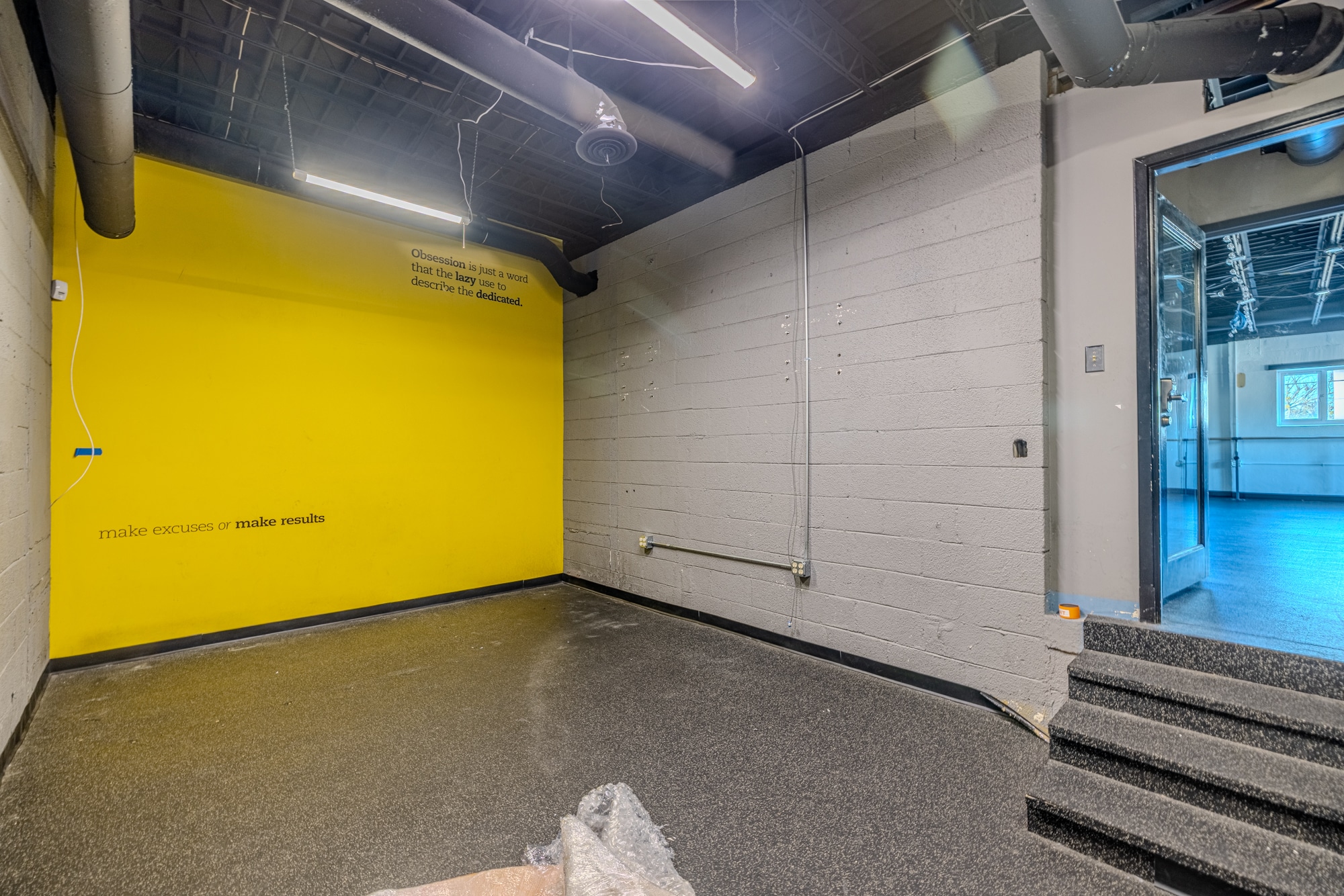 3401-3403 S Peoria Ave, Tulsa, OK for lease Interior Photo- Image 1 of 7