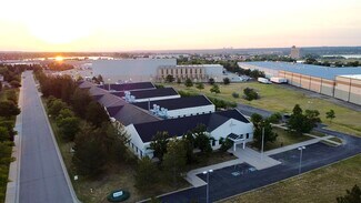 Plus de détails pour 16194 W 45th Dr, Golden, CO - Flex à vendre