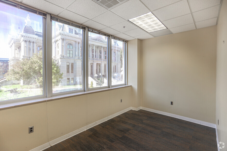 101 N 4th St, Lafayette, IN for lease - Interior Photo - Image 3 of 11