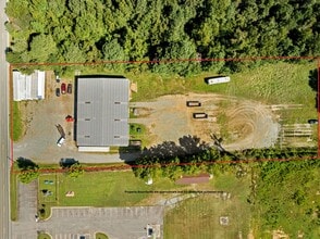 150 Piney Grove Church Rd, Siler City, NC à louer Photo intérieure- Image 2 de 7