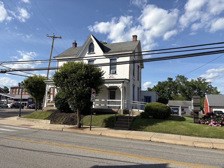 105 Main st, Hatfield, PA for sale - Building Photo - Image 2 of 8