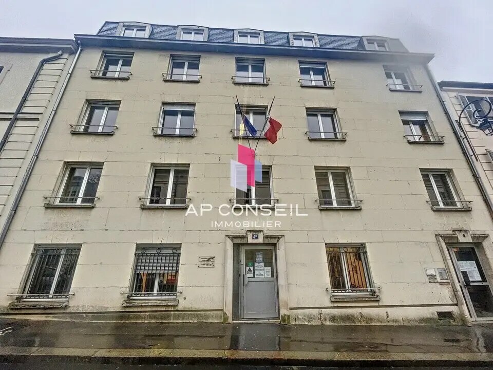 Bureau dans Versailles à louer Photo du bâtiment- Image 1 de 21