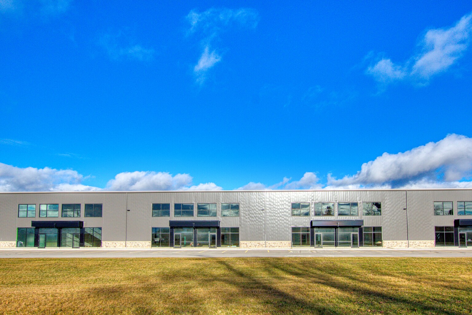 111 Gregson Crt, Fergus, ON for sale Primary Photo- Image 1 of 1