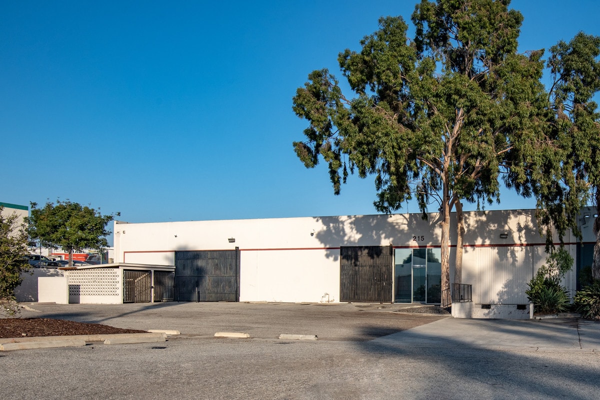 215 W 134th St, Los Angeles, CA à vendre Photo principale- Image 1 de 5