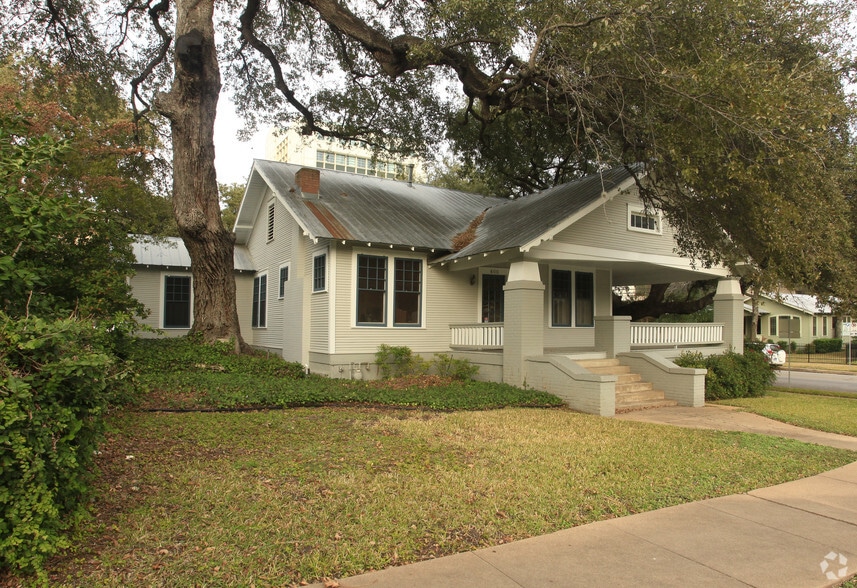 600 W 9th St, Austin, TX for lease - Building Photo - Image 3 of 6