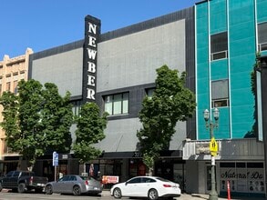 331 E Weber Ave, Stockton, CA à louer Photo intérieure- Image 2 de 15