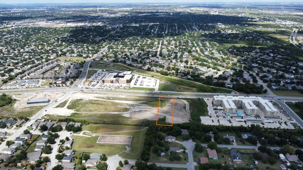 1305 E Wells Branch Pky, Pflugerville, TX à louer - Aérien - Image 2 de 3