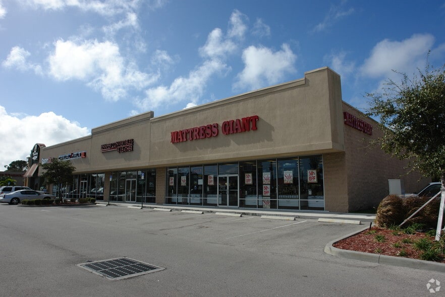 2670-2860 NW Federal Hwy, Jensen Beach, FL for sale - Building Photo - Image 3 of 22