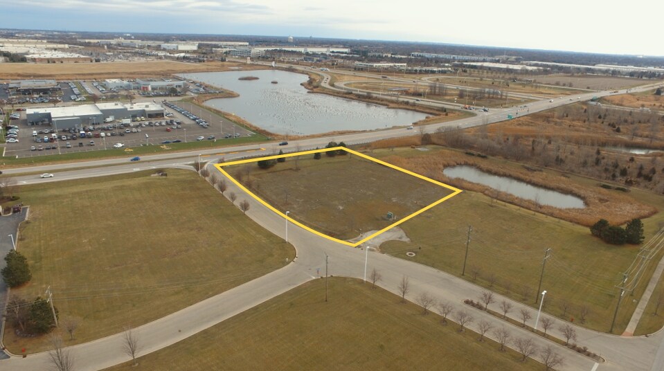 Lot 17 Garden Way, North Aurora, IL à vendre Aérien- Image 1 de 4