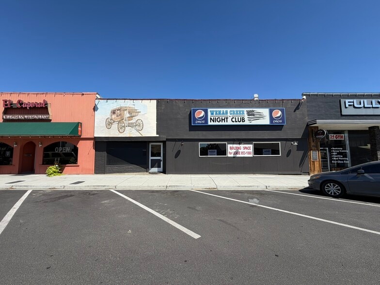 115 E Naches Ave, Selah, WA for lease - Primary Photo - Image 1 of 17