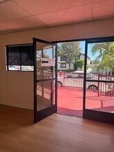 860 E La Habra Blvd, La Habra, CA à louer Photo intérieure- Image 1 de 8