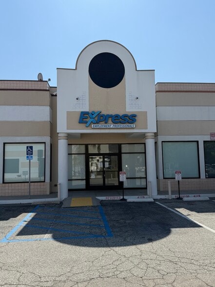 412-418 W Colorado St, Glendale, CA for lease - Building Photo - Image 3 of 3