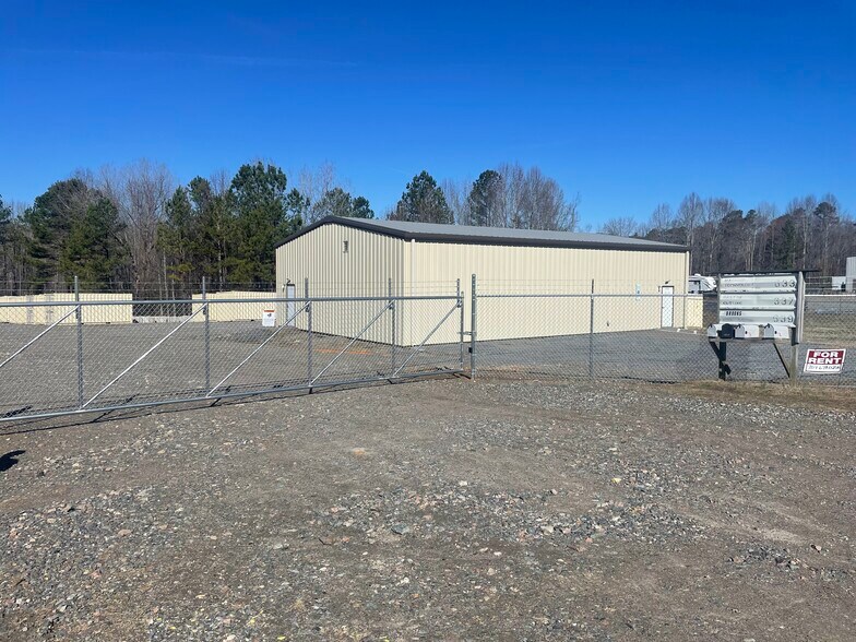 645 Bess Town Rd, Bessemer City, NC à louer - Photo du bâtiment - Image 3 de 15