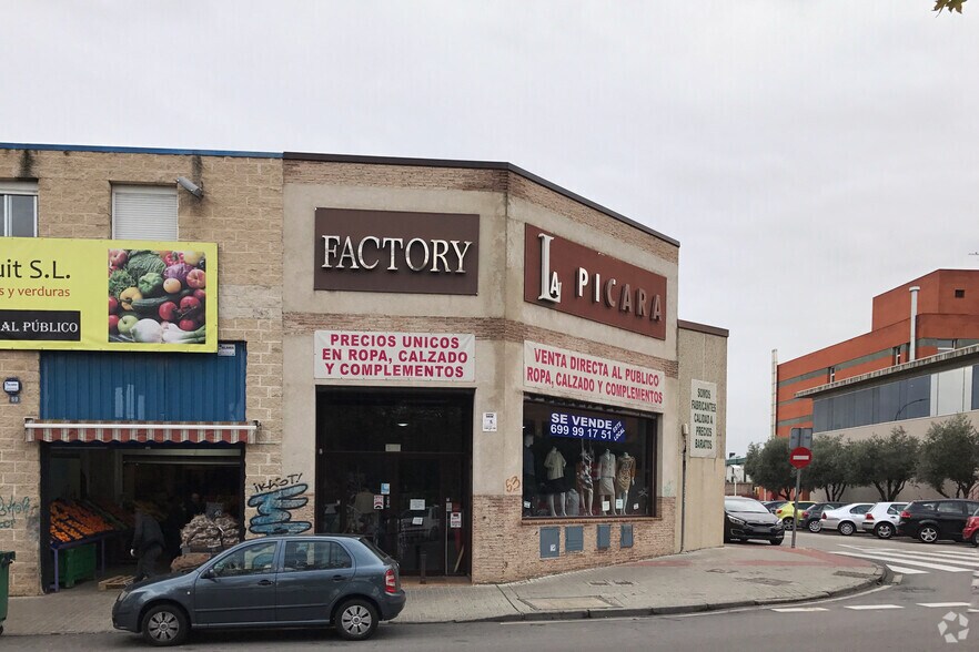 Calle Industrias, 71, Alcorcón, Madrid à vendre - Photo du bâtiment - Image 2 de 21