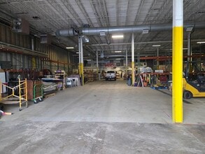 175 Jackson Ave N, Hopkins, MN for lease Interior Photo- Image 1 of 6