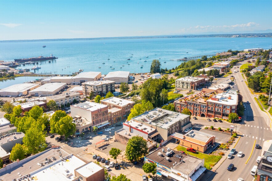 1208-1210 11th St, Bellingham, WA à louer - Photo du bâtiment - Image 2 de 6