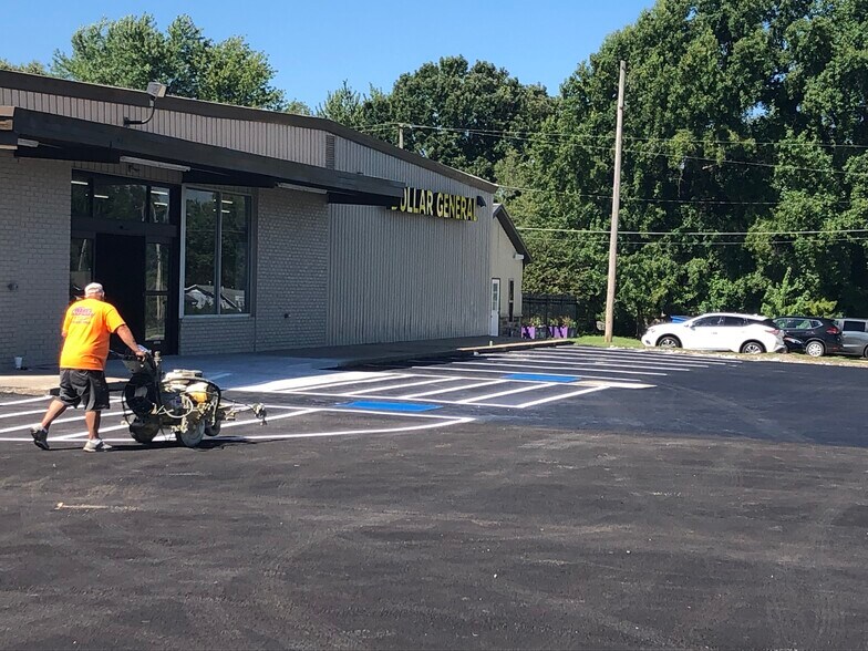 710 E Pennell St, Carl Junction, MO à vendre - Photo du bâtiment - Image 3 de 4