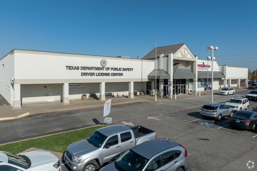 1430-1524 Northwest Hwy, Garland, TX à louer - Photo du bâtiment - Image 1 de 5
