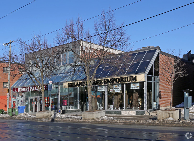 1460 Gerrard St, Toronto, ON à vendre - Photo principale - Image 1 de 1