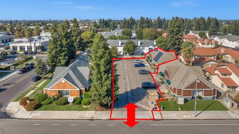 7257 N Maple Ave, Fresno, CA à louer - Photo du bâtiment - Image 3 de 13