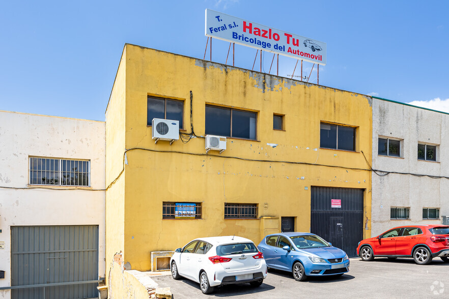 Industrial in Ajalvir, Madrid for sale - Building Photo - Image 2 of 16