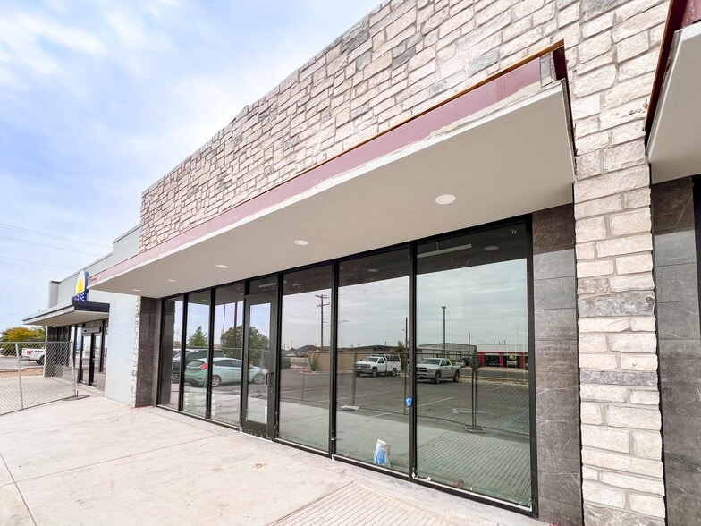 900 E Florida Ave, Midland, TX for lease - Building Photo - Image 3 of 11