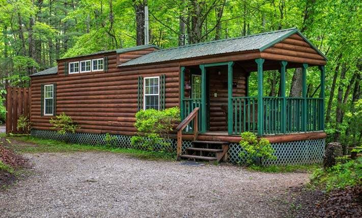 600 Bear Den Mountain Rd, Spruce Pine, NC for sale Primary Photo- Image 1 of 2
