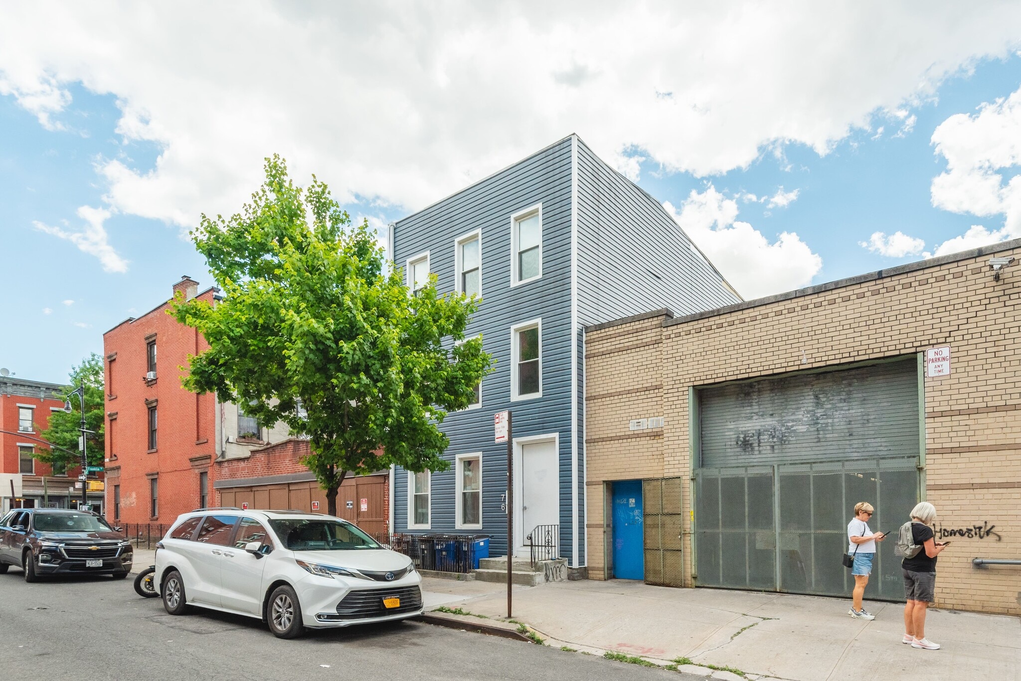 76 Java St, Brooklyn, NY à vendre Photo du bâtiment- Image 1 de 16